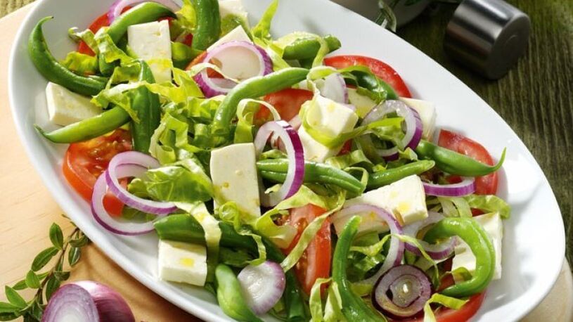 potensialı artırmaq üçün tərəvəz salatı